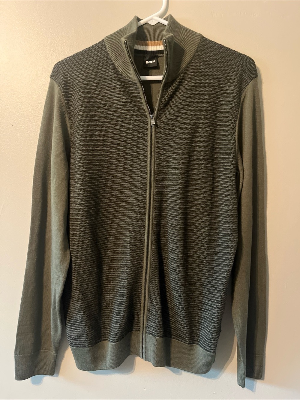 Men’s Boss Hugo Boss Olive Green Black Zip Up Sweater Long Sleeve Medium EUC